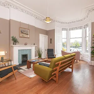16 1 Eildon Street Holiday home