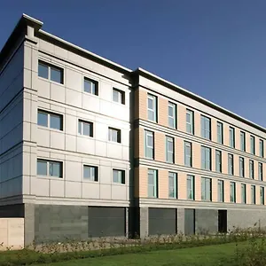  Hostel College
