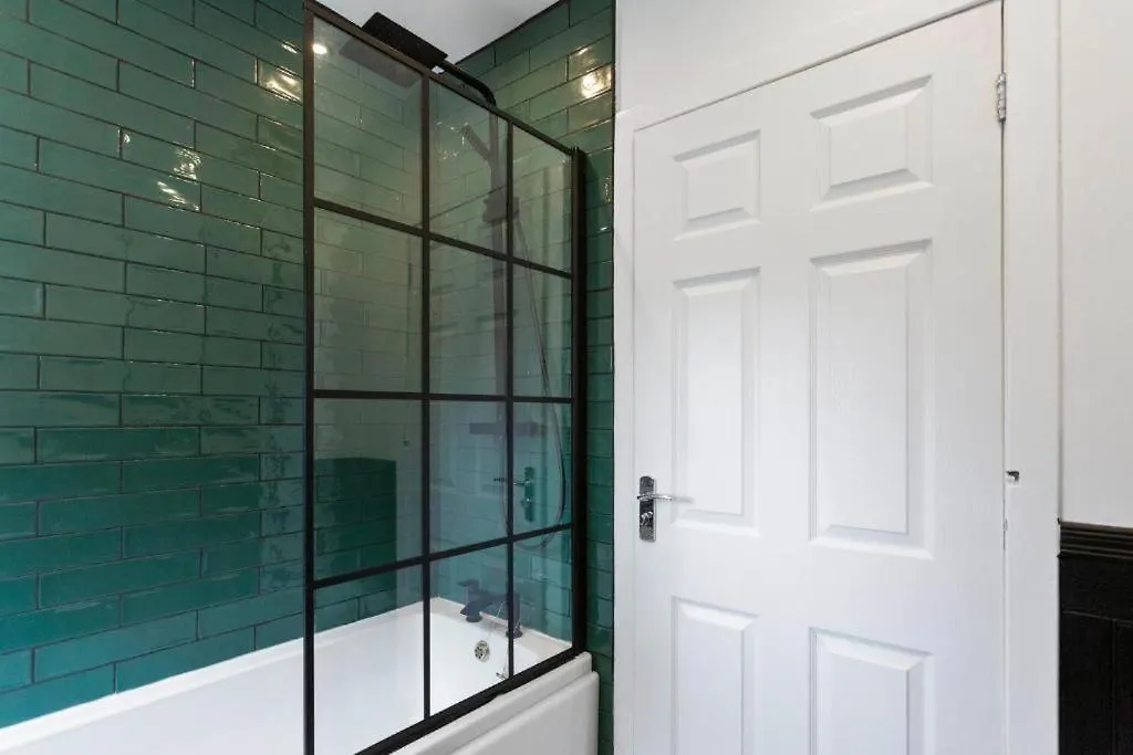Prázdninový dům Vila Stylish 3 Bed Edinburgh Abode - Parking And Garden Velká Británie